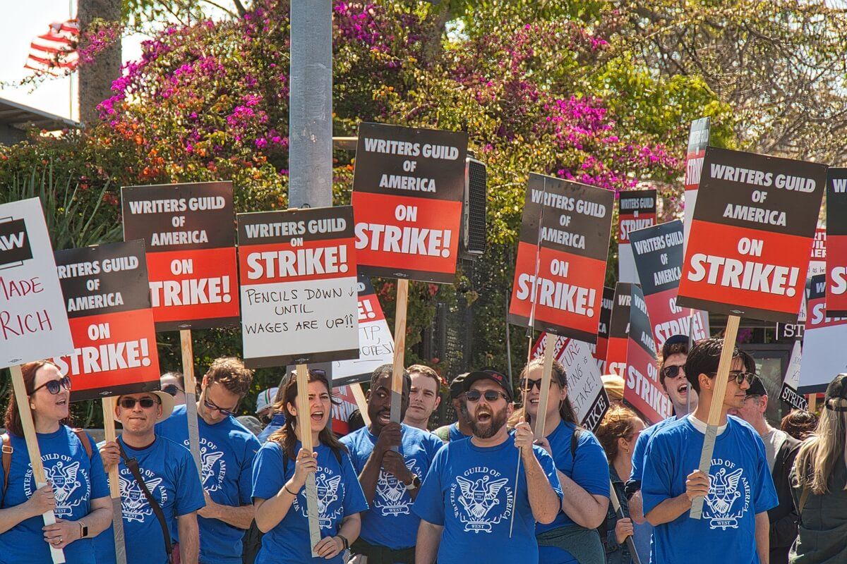 LA Writers Striking 2023